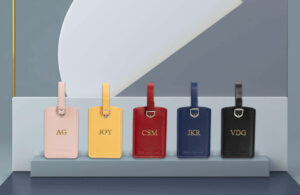 personalised luggage tags in different Samsonite colours