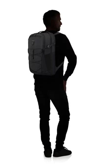146460_1041_DYE-NAMIC_BACKPACK_L_17.3_WITH_SILHOUETTE